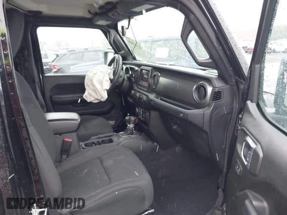 ✅ 2022 Jeep Gladiator Texas Trail • VIN: 1C6HJTAG1NL102451 • Лот: 40969999. Опубликован ранее на IAAI с пробегом 69 797 миль. Бесплатный доступ к архиву аукционных продаж из США и подробный отчёт об истории автомобиля на DreamBid. Изображение 5.