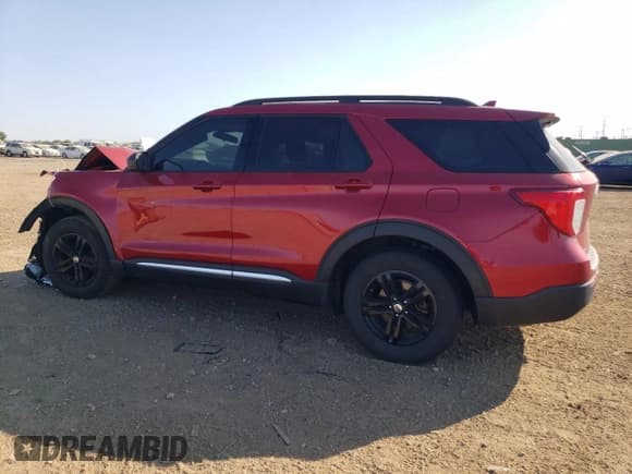 ✅ 2020 Ford Explorer XLT • VIN: 1FMSK8DH2LGC76706 • Lot: 84271075. Wystawiony na Copart z przebiegiem 106 876 mil. Bezpłatny archiwum sprzedaży aukcyjnych z USA i szczegółowy raport historii pojazdu na DreamBid. Zdjęcie 2.