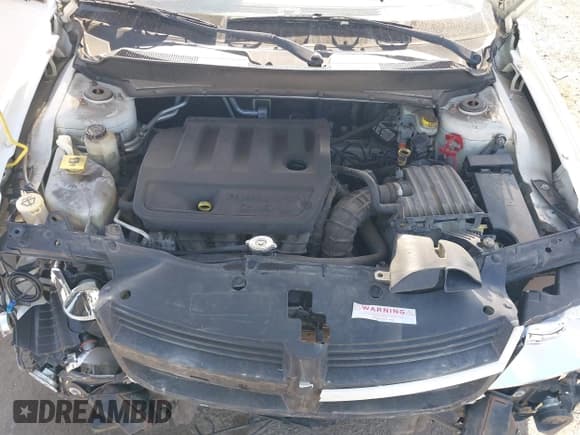 ✅ 2009 Dodge Avenger SE • VIN: 1B3LC46B29N562844 • Lot: 41775995. Wystawiony na IAAI z przebiegiem 142 570 mil. Bezpłatny archiwum sprzedaży aukcyjnych z USA i szczegółowy raport historii pojazdu na DreamBid. Zdjęcie 10.