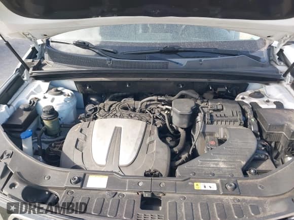 ✅ 2013 Kia Sorento SX • VIN: 5XYKWDA23DG354495 • Lot: 43365609. Listed on IAAI with 146,673 mi. Free auction sales archive from the USA and detailed vehicle history report at DreamBid. Image 10.