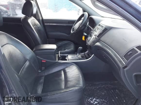 2011 Hyundai Veracruz GLS с VIN KM8NUDCC5BU145582, выставлен на аукционе IAAI как лот 41397428 с пробегом 165 702 миль миль и . История ставок и продаж доступна на DreamBid. Изображение 5.