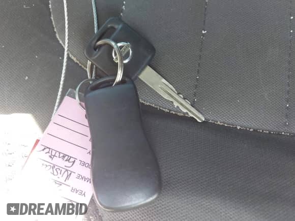 2014 Nissan Frontier Desert Runner z VIN 1N6AD0ER1EN768304, wystawiony jako IAAI lot #43281195 z przebiegiem 115 362 mil mil oraz . Historia ofert i sprzedaży dostępna na DreamBid. Obrazek 11.