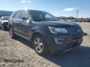 ✅ 2017 Ford Explorer XLT • VIN: 1FM5K8DH1HGA73911 • Lot: 92266835. Wystawiony na Copart z przebiegiem 119 671 mil. Bezpłatny archiwum sprzedaży aukcyjnych z USA i szczegółowy raport historii pojazdu na DreamBid. Zdjęcie 4.