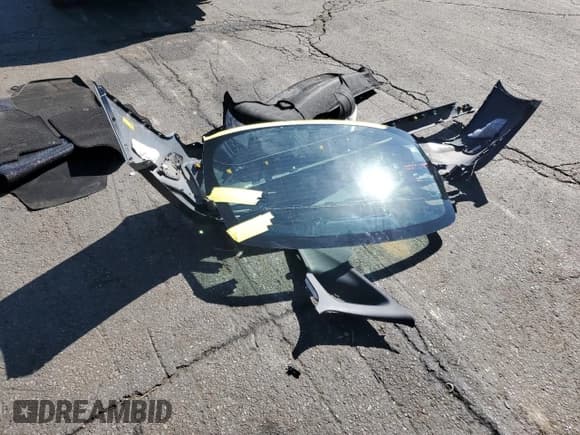 ✅ 2024 Kia K5 GT-Line • VIN: 5XXG64J20RG263881 • Lot: 85856945. Wystawiony na Copart z przebiegiem 24 526 mil. Bezpłatny archiwum sprzedaży aukcyjnych z USA i szczegółowy raport historii pojazdu na DreamBid. Zdjęcie 12.