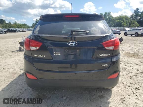 ✅ 2011 Hyundai Tucson Limited • VIN: KM8JUCAC6BU143254 • Lot: 71826225. Listed on Copart with 108,825 mi miles. Access the free auction sales archive from the USA and view a detailed vehicle history report at DreamBid. Image 6.