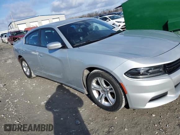 ✅ 2020 Dodge Charger SXT • VIN: 2C3CDXBGXLH237281 • Lot: 86306854. Listed on Copart with 117,562 mi. Free auction sales archive from the USA and detailed vehicle history report at DreamBid. Image 4.