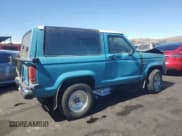 ✅ 1986 Ford Bronco • VIN: 1FMCU14TXGUB73650 • Lot: 69687785. Wystawiony na Copart z przebiegiem Nie podano. Bezpłatny archiwum sprzedaży aukcyjnych z USA i szczegółowy raport historii pojazdu na DreamBid. Zdjęcie 3.