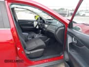 ✅ 2017 Nissan Rogue SL • VIN: JN8AT2MT9HW405119 • Lot: 42945290. Listed on IAAI with 105,891 mi. Free auction sales archive from the USA and detailed vehicle history report at DreamBid. Image 5.