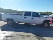 ✅ 2005 Chevrolet Silverado 2500HD LS • VIN: 1GCHK23225F829520 • Lot: 43518276. Wystawiony na IAAI z przebiegiem 276 568 mil. Bezpłatny archiwum sprzedaży aukcyjnych z USA i szczegółowy raport historii pojazdu na DreamBid. Zdjęcie 13.