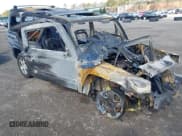 ✅ 2009 Jeep Commander Sport • VIN: 1J8HG48K09C536785 • Lot: 41739018. Listed on IAAI with 117,100 mi. Free auction sales archive from the USA and detailed vehicle history report at DreamBid. Image 1.