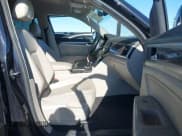 ✅ 2018 Volkswagen Atlas SE • VIN: 1V2DP2CA2JC599317 • Lot: 42820256. Listed on IAAI with 191,781 mi. Free auction sales archive from the USA and detailed vehicle history report at DreamBid. Image 5.