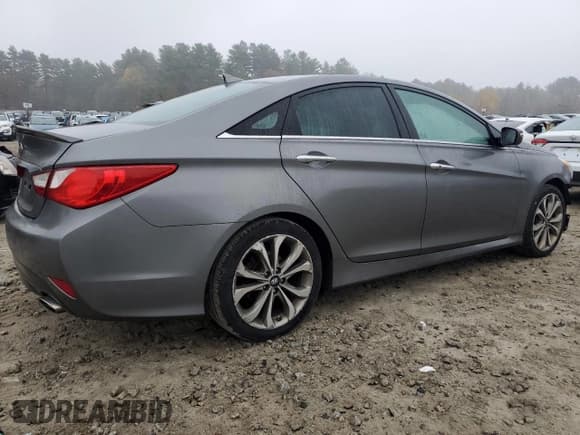 ✅ 2014 Hyundai Sonata Limited • VIN: 5NPEC4AC2EH883736 • Lot: 89876325. Wystawiony na Copart z przebiegiem 251 542 mil. Bezpłatny archiwum sprzedaży aukcyjnych z USA i szczegółowy raport historii pojazdu na DreamBid. Zdjęcie 3.