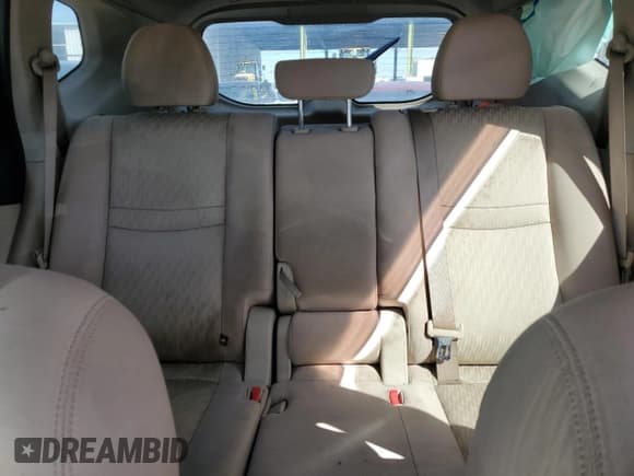 ✅ 2017 Nissan Rogue SV • VIN: KNMAT2MT2HP579264 • Лот: 45602145. Опубликован ранее на Copart с пробегом 175 752 миль. Бесплатный доступ к архиву аукционных продаж из США и подробный отчёт об истории автомобиля на DreamBid. Изображение 8.