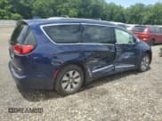 ✅ 2020 Chrysler Pacifica Hybrid Limited • VIN: 2C4RC1N71LR105540 • Lot: 62306315. Listed on Copart with 64,156 mi. Free auction sales archive from the USA and detailed vehicle history report at DreamBid. Image 3.