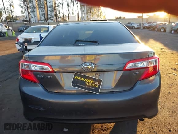 ✅ 2013 Toyota Camry LE • VIN: 4T4BF1FKXDR316527 • Lot: 43547337. Listed on IAAI with 112,101 mi. Free auction sales archive from the USA and detailed vehicle history report at DreamBid. Image 17.