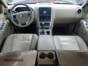 ✅ 2008 Mercury Mountaineer Premier • VIN: 4M2EU38888UJ14865 • Lot: 55974705. Wystawiony na Copart z przebiegiem 207 126 mil. Bezpłatny archiwum sprzedaży aukcyjnych z USA i szczegółowy raport historii pojazdu na DreamBid. Zdjęcie 8.