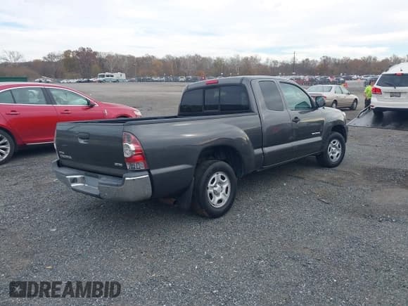 ✅ 2013 Toyota Tacoma • VIN: 5TFTX4CN8DX023787 • Лот: 43638433. Опубликован ранее на IAAI с пробегом 135 505 миль. Бесплатный доступ к архиву аукционных продаж из США и подробный отчёт об истории автомобиля на DreamBid. Изображение 4.