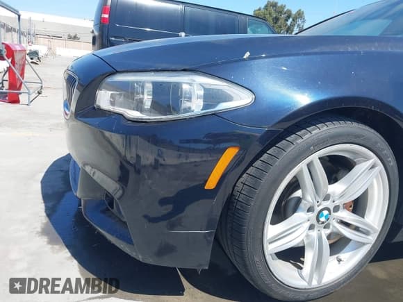✅ 2014 BMW 5 Series 535i • VIN: WBA5B1C58ED476278 • Lot: 43126649. Listed on IAAI with 82,404 mi. Free auction sales archive from the USA and detailed vehicle history report at DreamBid. Image 6.