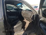 ✅ 2008 GMC Sierra 1500 SLE1 • VIN: 3GTEC13J28G288943 • Лот: 43809670. Опубликован ранее на IAAI с пробегом 307 321 миль. Бесплатный доступ к архиву аукционных продаж из США и подробный отчёт об истории автомобиля на DreamBid. Изображение 5.