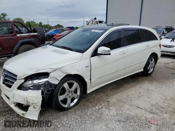 ✅ 2012 Mercedes-Benz R 350 • VIN: 4JGCB5HE4CA142964 • Lot: 55811085. Listed on Copart with 140,235 mi. Free auction sales archive from the USA and detailed vehicle history report at DreamBid. Image 1.