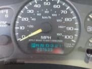 ✅ 2001 Chevrolet Suburban LT • VIN: 3GNEC16T01G230372 • Lot: 43638238. Wystawiony na IAAI z przebiegiem 237 639 mil. Bezpłatny archiwum sprzedaży aukcyjnych z USA i szczegółowy raport historii pojazdu na DreamBid. Zdjęcie 7.