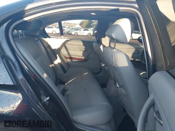 ✅ 2008 BMW 3 Series 328i • VIN: WBAVA37518NL46141 • Lot: 43497143. Listed on IAAI with 107,749 mi. Free auction sales archive from the USA and detailed vehicle history report at DreamBid. Image 8.