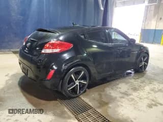 ✅ 2013 Hyundai Veloster w/Gray Int • VIN: KMHTC6AD8DU119739 • Lot: 81710714. Wystawiony na Copart z przebiegiem 115 007 mil. Bezpłatny archiwum sprzedaży aukcyjnych z USA i szczegółowy raport historii pojazdu na DreamBid. Zdjęcie 3.