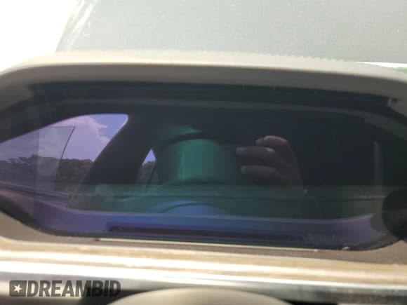 ✅ 2022 Tesla Model S • VIN: 5YJSA1E55NF476513 • Лот: 63302215. Опубликован ранее на Copart с пробегом Не указан. Бесплатный доступ к архиву аукционных продаж из США и подробный отчёт об истории автомобиля на DreamBid. Изображение 9.