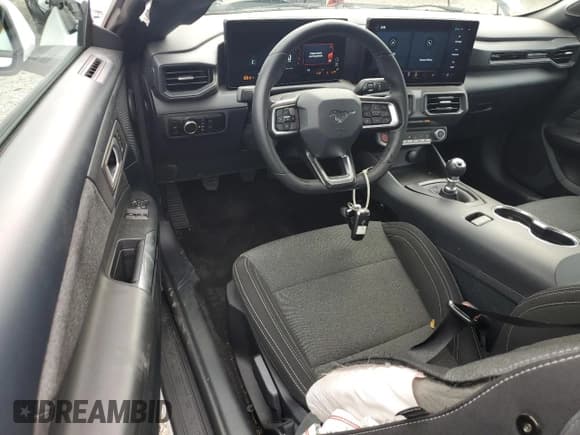 ✅ 2024 Ford Mustang GT Premium • VIN: 1FA6P8CF6R5416581 • Lot: 70562525. Listed on Copart with Not provided. Free auction sales archive from the USA and detailed vehicle history report at DreamBid. Image 8.