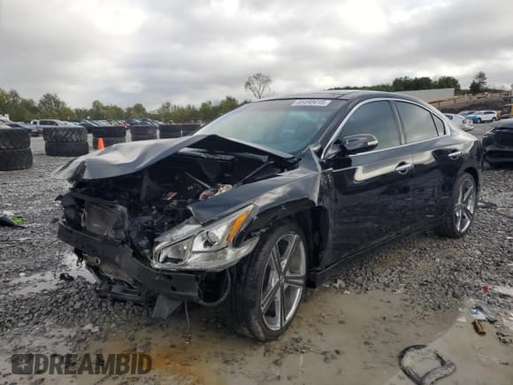 ✅ 2012 Nissan Maxima SV • VIN: 1N4AA5APXCC816958 • Лот: 85490415. Опубликован ранее на Copart с пробегом 123 962 миль. Бесплатный доступ к архиву аукционных продаж из США и подробный отчёт об истории автомобиля на DreamBid. Изображение 1.