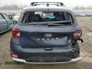 ✅ 2021 Hyundai Venue SEL • VIN: KMHRC8A37MU109121 • Lot: 84061614. Listed on Copart with 33,824 mi. Free auction sales archive from the USA and detailed vehicle history report at DreamBid. Image 6.