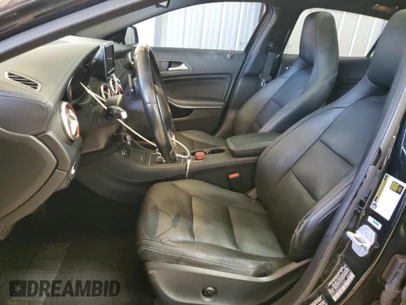 ✅ 2015 Mercedes-Benz GLA 45 AMG • VIN: WDDTG5CB7FJ141837 • Lot: 43755855. Listed on Copart with 218,705 mi. Free auction sales archive from the USA and detailed vehicle history report at DreamBid. Image 7.