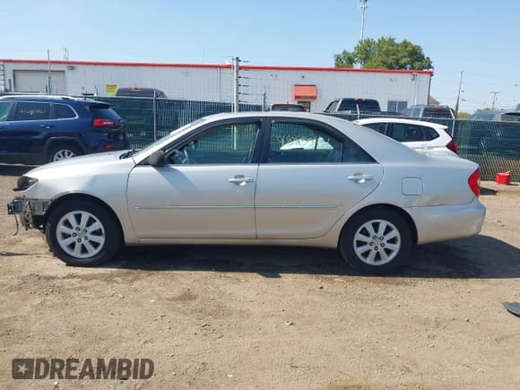 ✅ 2004 Toyota Camry LE • VIN: 4T1BF30K24U585278 • Лот: 43235431. Опубликован ранее на IAAI с пробегом 244 379 миль. Бесплатный доступ к архиву аукционных продаж из США и подробный отчёт об истории автомобиля на DreamBid. Изображение 15.