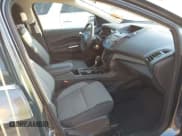 ✅ 2017 Ford Escape SE • VIN: 1FMCU0G92HUC96676 • Lot: 43920580. Listed on IAAI with 118,852 mi. Free auction sales archive from the USA and detailed vehicle history report at DreamBid. Image 5.