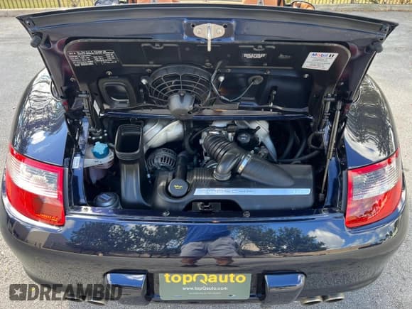 ✅ 2008 Porsche 911 Carrera S • VIN: WP0CB29998S776213 • Лот: 47441045. Опубликован ранее на Copart с пробегом 30 000 миль. Бесплатный доступ к архиву аукционных продаж из США и подробный отчёт об истории автомобиля на DreamBid. Изображение 7.