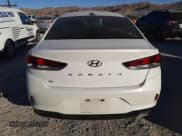 ✅ 2018 Hyundai Sonata SE • VIN: 5NPE24AF7JH621475 • Lot: 70519622. Listed on Copart with 84,430 mi. Free auction sales archive from the USA and detailed vehicle history report at DreamBid. Image 6.