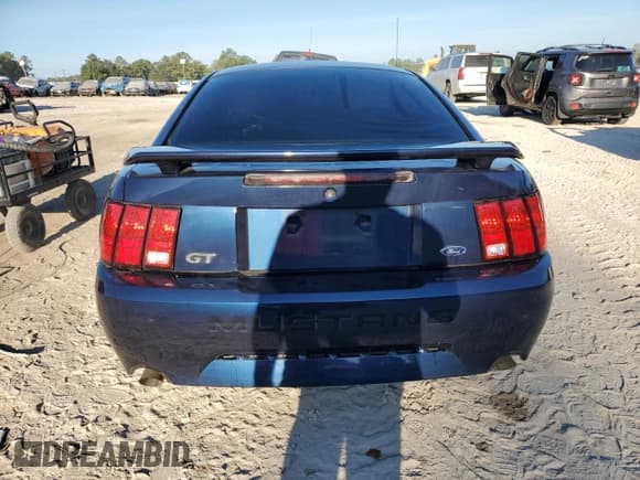 ✅ 2002 Ford Mustang GT Deluxe • VIN: 1FAFP42X72F144464 • Lot: 82133735. Listed on Copart with Not provided. Free auction sales archive from the USA and detailed vehicle history report at DreamBid. Image 6.