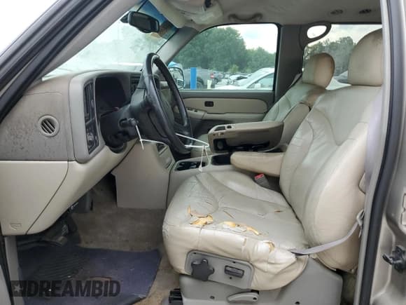 ✅ 2001 GMC Yukon XL SLT • VIN: 1GKEC16T01J311187 • Лот: 62807815. Опубликован ранее на Copart с пробегом 235 431 миль. Бесплатный доступ к архиву аукционных продаж из США и подробный отчёт об истории автомобиля на DreamBid. Изображение 7.