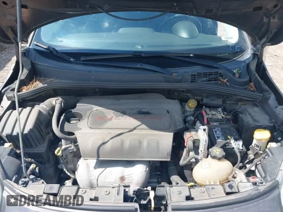 ✅ 2016 FIAT 500X Trekking • VIN: ZFBCFYCT6GP391983 • Lot: 42329595. Listed on IAAI with 152,359 mi. Free auction sales archive from the USA and detailed vehicle history report at DreamBid. Image 10.