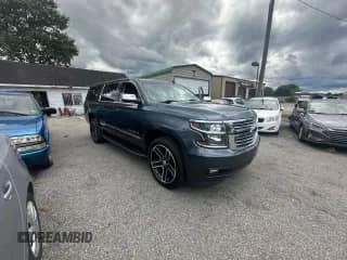 2020 Chevrolet Suburban LT z VIN 1GNSKHKC1LR245485, wystawiony jako Copart lot #86124185 z przebiegiem 68 949 mil mil oraz Czysty tytuł • Clean title. Historia ofert i sprzedaży dostępna na DreamBid. Obrazek 1.