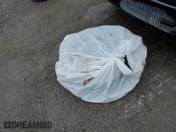 ✅ 2007 Toyota Corolla S • VIN: 2T1BR32E67C824299 • Lot: 91467915. Wystawiony na Copart z przebiegiem 299 999 mil. Bezpłatny archiwum sprzedaży aukcyjnych z USA i szczegółowy raport historii pojazdu na DreamBid. Zdjęcie 12.