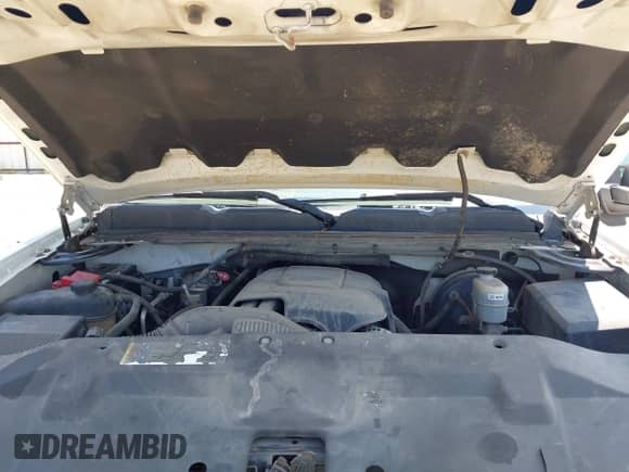 2010 Chevrolet Silverado 1500 LT z VIN 3GCRCSEA0AG279717, wystawiony jako IAAI lot #43033522 z przebiegiem 177 742 mil mil oraz . Historia ofert i sprzedaży dostępna na DreamBid. Obrazek 10.