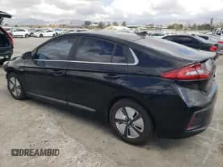 2018 Hyundai Ioniq SEL с VIN KMHC75LC2JU066163, выставлен на аукционе Copart как лот 71600014 с пробегом 144 136 миль миль и Списание • Salvage title. История ставок и продаж доступна на DreamBid. Изображение 2.
