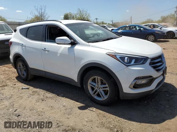 ✅ 2017 Hyundai Santa Fe 2.4L • VIN: 5XYZUDLB8HG388469 • Лот: 52457164. Опубликован ранее на Copart с пробегом 84 880 миль. Бесплатный доступ к архиву аукционных продаж из США и подробный отчёт об истории автомобиля на DreamBid. Изображение 4.