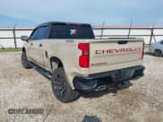 ✅ 2022 Chevrolet Silverado 1500 LT Trail Boss • VIN: 3GCUDFED3NG617805 • Lot: 43012294. Listed on IAAI with 21,476 mi. Free auction sales archive from the USA and detailed vehicle history report at DreamBid. Image 3.