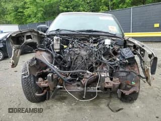 ✅ 2003 Chevrolet S-10 LS • VIN: 1GCDT19X738148215 • Лот: 56458385. Опубликован ранее на Copart с пробегом Не указан. Бесплатный доступ к архиву аукционных продаж из США и подробный отчёт об истории автомобиля на DreamBid. Изображение 5.