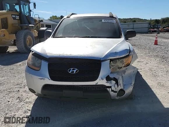 ✅ 2009 Hyundai Santa Fe GLS • VIN: 5NMSG13D99H251377 • Lot: 82684445. Listed on Copart with 161,512 mi. Free auction sales archive from the USA and detailed vehicle history report at DreamBid. Image 14.