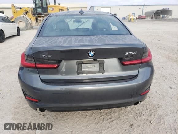 ✅ 2021 BMW 3 Series 330i xDrive • VIN: 3MW5R7J09M8B67663 • Лот: 93544115. Опубликован ранее на Copart с пробегом 26 030 миль. Бесплатный доступ к архиву аукционных продаж из США и подробный отчёт об истории автомобиля на DreamBid. Изображение 6.