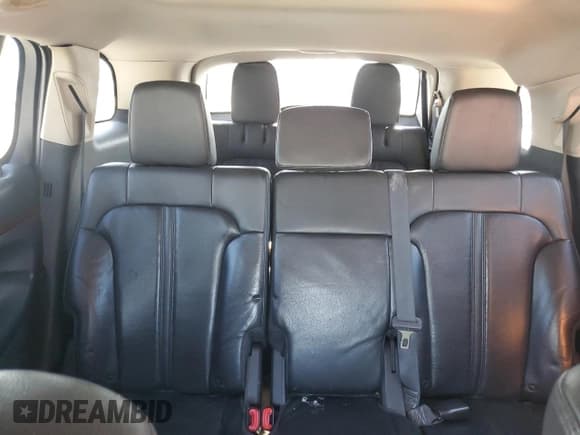 ✅ 2010 Lincoln MKT • VIN: 2LMHJ5FR8ABJ13391 • Lot: 70904185. Listed on Copart with 218,764 mi. Free auction sales archive from the USA and detailed vehicle history report at DreamBid. Image 10.