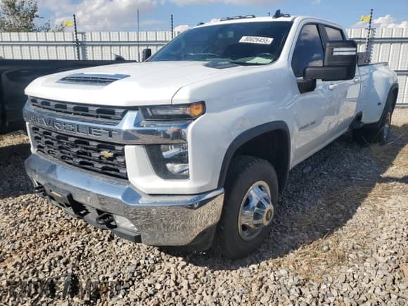 2021 Chevrolet Silverado 3500HD LT z VIN 1GC4YTEY4MF304820, wystawiony jako Copart lot #80626455 z przebiegiem 228 802 mil mil oraz Czysty tytuł • Clean title. Historia ofert i sprzedaży dostępna na DreamBid. Obrazek 1.